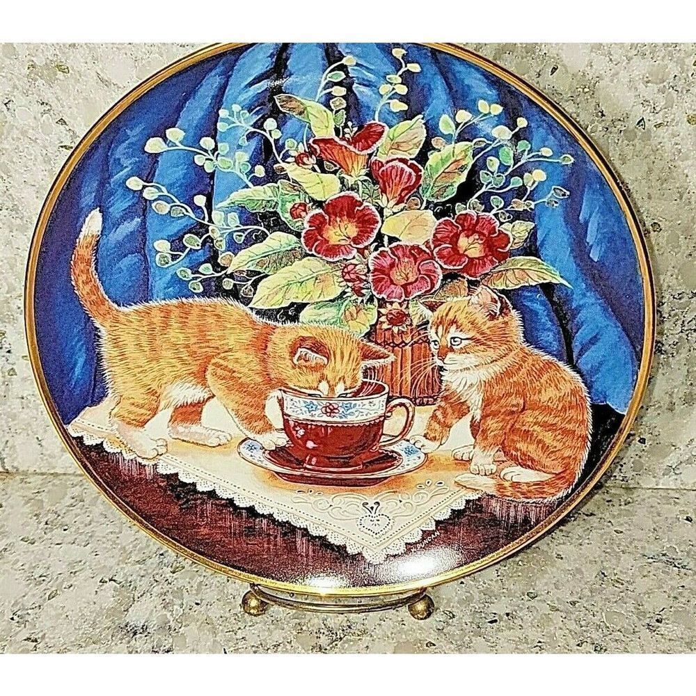 Franklin Mint Heirloom Tea For Two Fine Porcelain 8"‎ Plate by K. Duncan #F4478